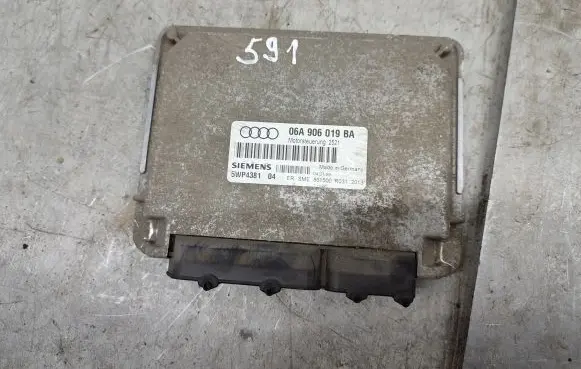 Audi A3 S3 8L Engine control unit/module 06A906019BA
