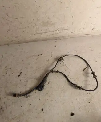 Jaguar XF X250 ABS brake wheel speed sensor 8W832C204AB