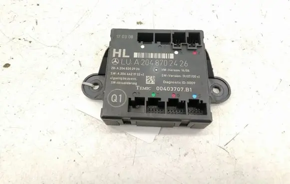 Mercedes-Benz C W204 Door control unit/module A2048702426 2048702426