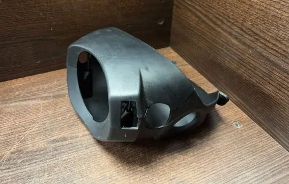 Renault Master II Steering wheel column trim 8200188565 R6231S500