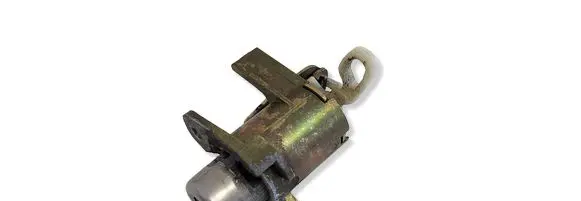 Toyota Yaris Tailgate exterior lock 7957A