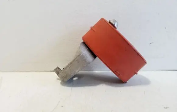 Ford Kuga III Muffler mount bracket/holder AV615A262BA LX615A261FA