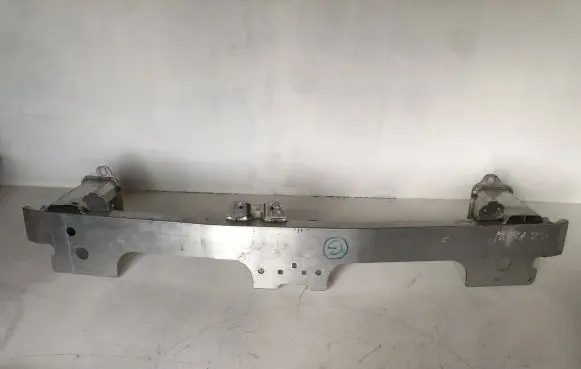 Opel Mokka X Front bumper cross member 9835607480 9832864880 070223
