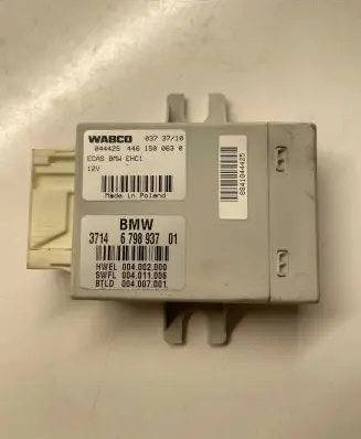 BMW 5 F10 F11 Air suspension control unit module (rear) 6798937 004002000 004011006