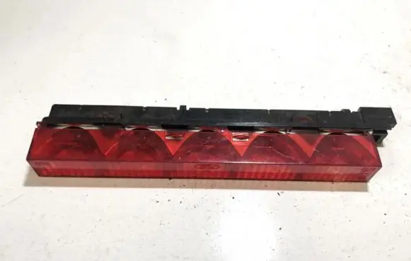 Ford Mondeo Mk III Third/center stoplight 1s7113a613ae 1s71-13a613-ae