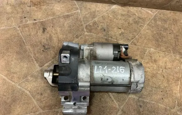 BMW 3 G20 G21 Starter motor 8687064