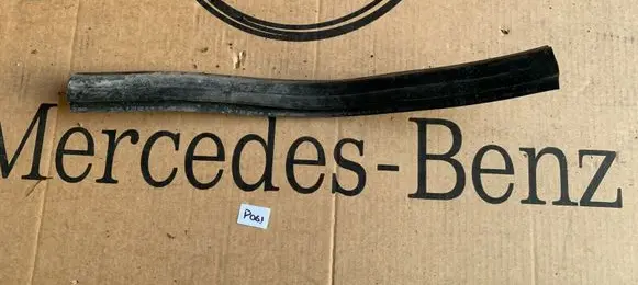 Mercedes-Benz C W203 Engine compartment rubber A2036284198