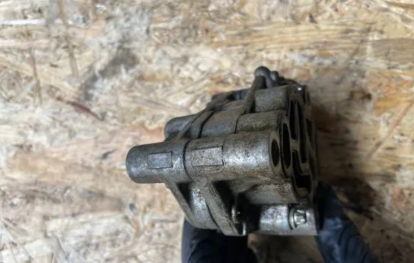 Honda Civic EGR valve 499000-7930
