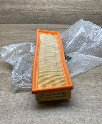 Renault Kangoo II Air filter 7701042841