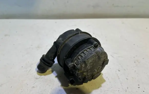 BMW M4 F82 F83 Electric auxiliary coolant/water pump 0392024062