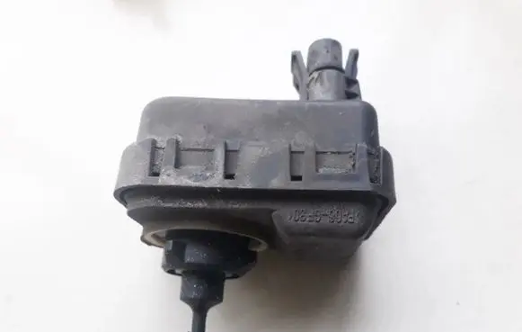 Opel Vectra B Headlight level adjustment motor 