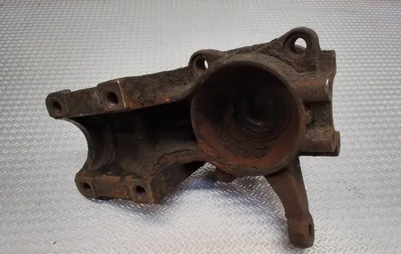 Fiat Ducato Front wheel hub spindle knuckle 