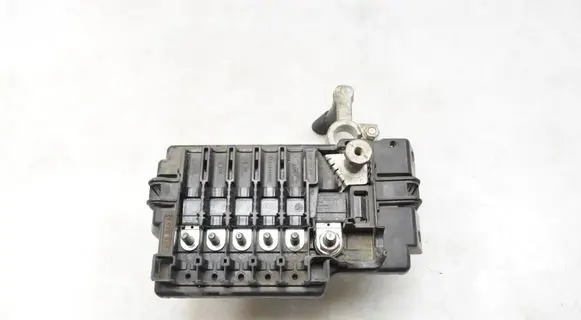 Volkswagen Amarok Positive cable (battery) 2H6937548