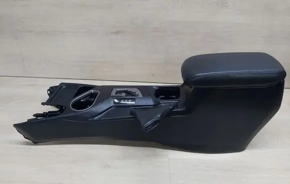 Toyota RAV 4 (XA40) Other center console (tunnel) element