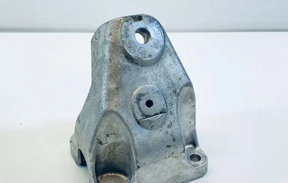 Volkswagen Phaeton Engine mounting bracket 3D0199308AK
