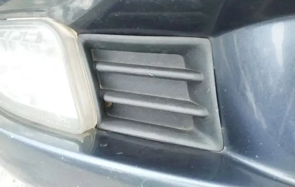 Hyundai Matrix Front bumper lower grill
