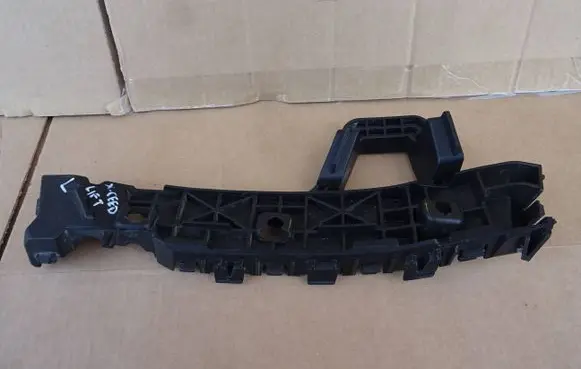 KIA Xceed Rear bumper mounting bracket 86615J70A0 86613J70A0