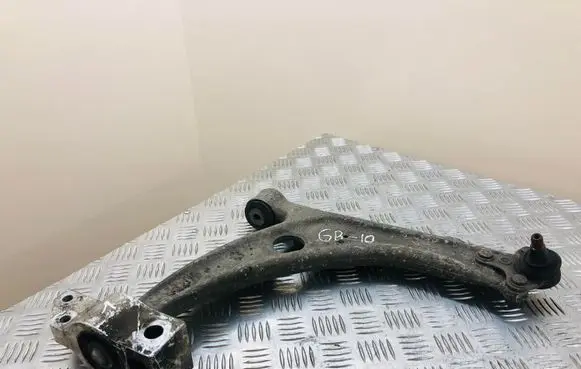 Volkswagen PASSAT B6 Front lower control arm/wishbone