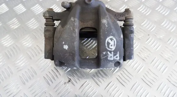 Honda CR-V Front brake caliper