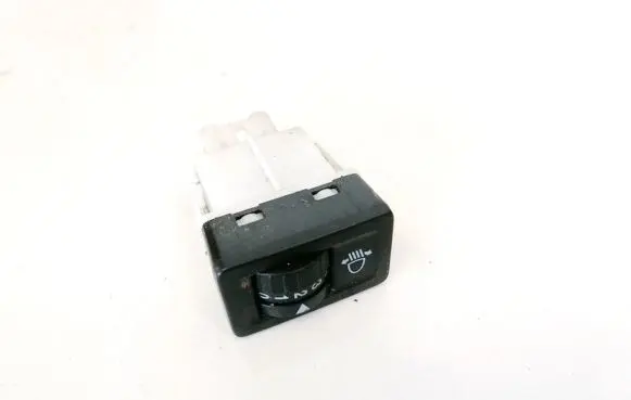 Suzuki Grand Vitara II Headlight level height control switch R23464