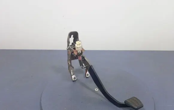 Toyota Auris E180 Accelerator throttle pedal