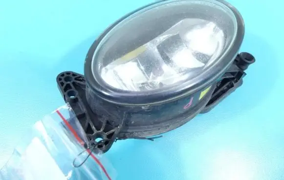 Mercedes-Benz C W204 Front fog light A1698201656 IMPRK1337512
