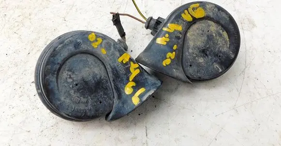 Audi A4 S4 B6 8E 8H Horn signal 192455