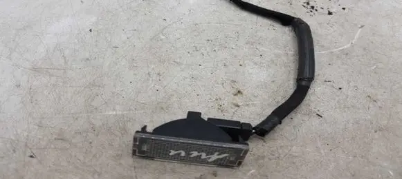 Toyota Land Cruiser (J120) Front seat light NOCODE
