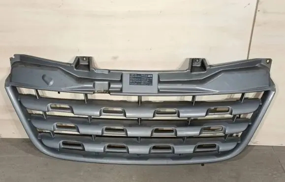 Renault Master III Front bumper upper radiator grill 0001045706