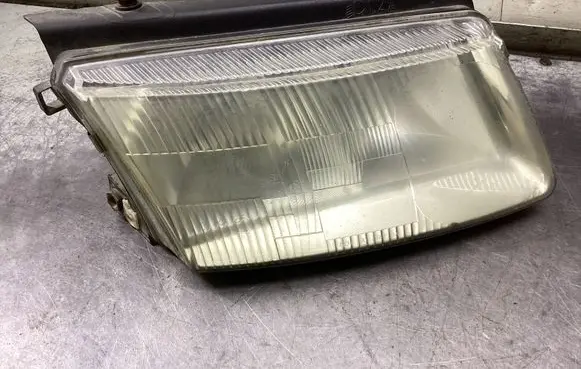 Volkswagen PASSAT B5 Headlight/headlamp 205079RS