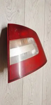 Skoda Octavia Mk2 (1Z) Rear/tail lights 1Z5945096B
