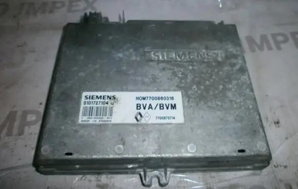 Renault Laguna I Engine control unit/module S101727104Q HOM7700860316