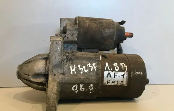 Mazda 323 F Starter motor M000T80381 AF1FP13