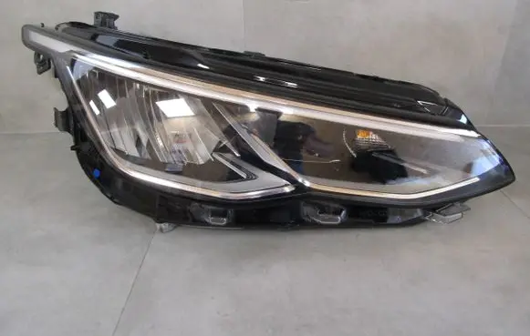 Volkswagen Golf VIII Headlight/headlamp 5H1941006 90150891