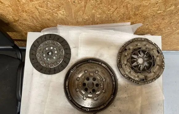 Audi A3 S3 8V Clutch set kit 04E105264A 03L141031L 04E141025J