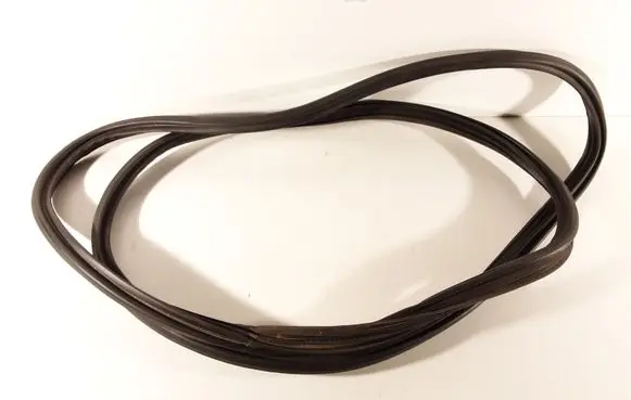Toyota Corolla E120 E130 Trunk rubber seal (body) 