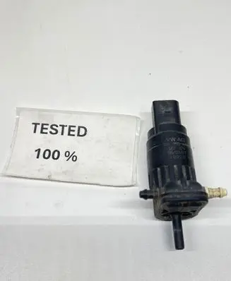 Volkswagen Golf V Windscreen/windshield washer pump 1K6955651 SG712V 5012212
