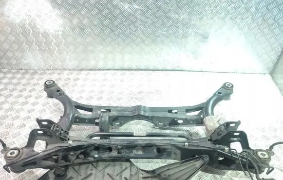Audi A4 S4 B5 8D Rear axle beam 