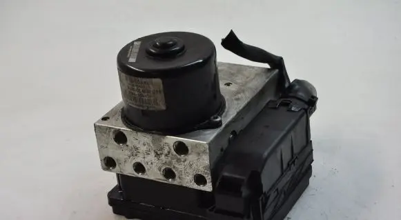 Mercedes-Benz CLK A209 C209 ABS Pump A0345457932
