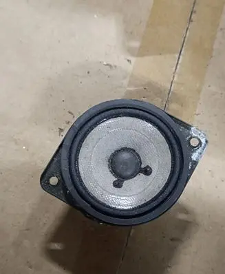 BMW 7 E32 Panel speaker 154423011