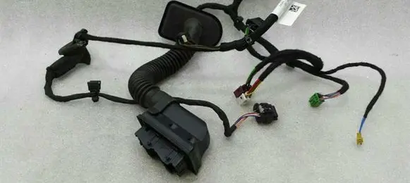 Mercedes-Benz GLC X253 C253 Front door wiring loom A2535408301