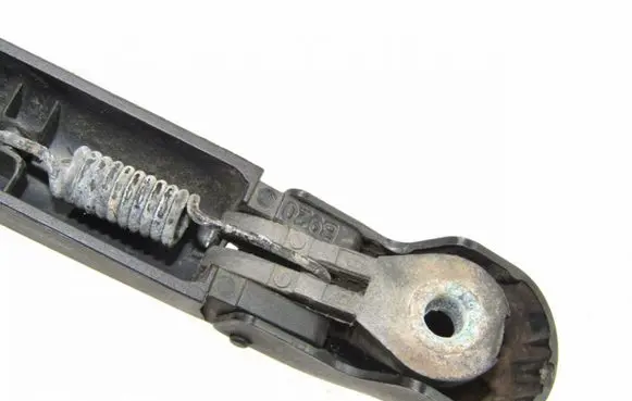 Fiat 500 Rear wiper blade arm