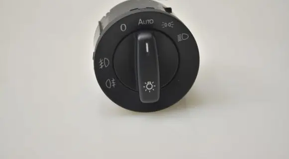 Volkswagen PASSAT B6 Light switch