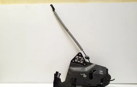 Volvo XC60 Front door lock 31416674 31301170