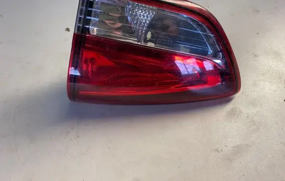 Renault Clio IV Tailgate rear/tail lights 20535748