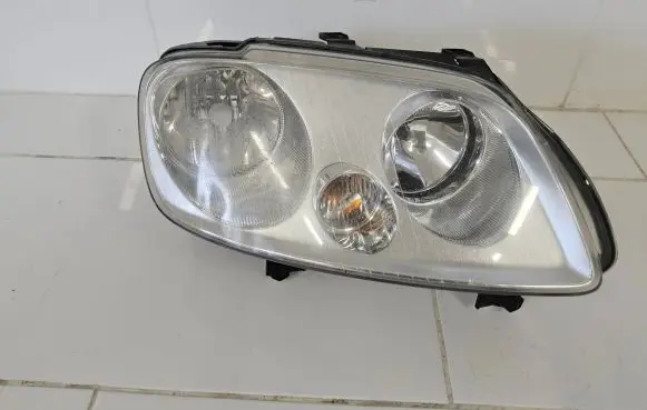 Volkswagen Caddy Headlight/headlamp 2K0941006B 200116024 4VFX13005AF