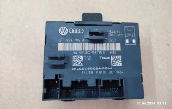 Audi Q5 SQ5 Door control unit/module 4F0959795M