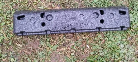 Mercedes-Benz C W203 Front bumper foam support bar A2038853437 4050001180