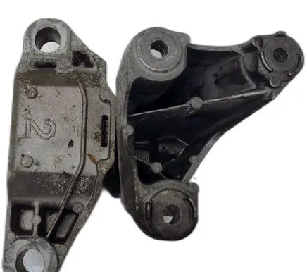 Ford Focus Gearbox mount