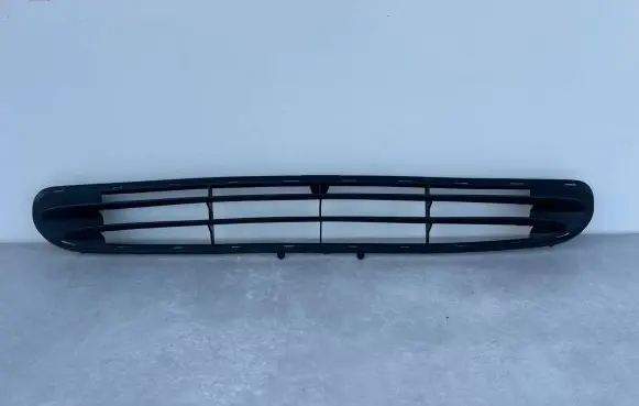 Ford Mondeo MK II Front bumper lower grill 96DB17B968AB